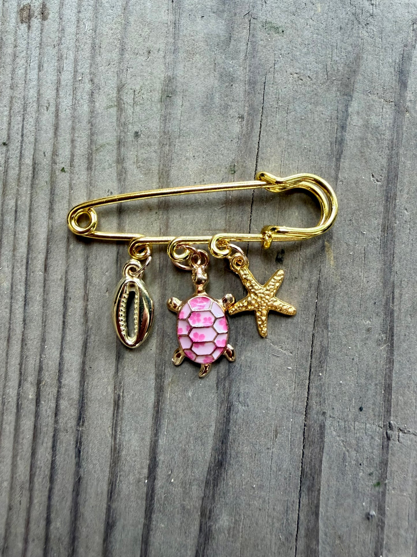 Petite broche plage