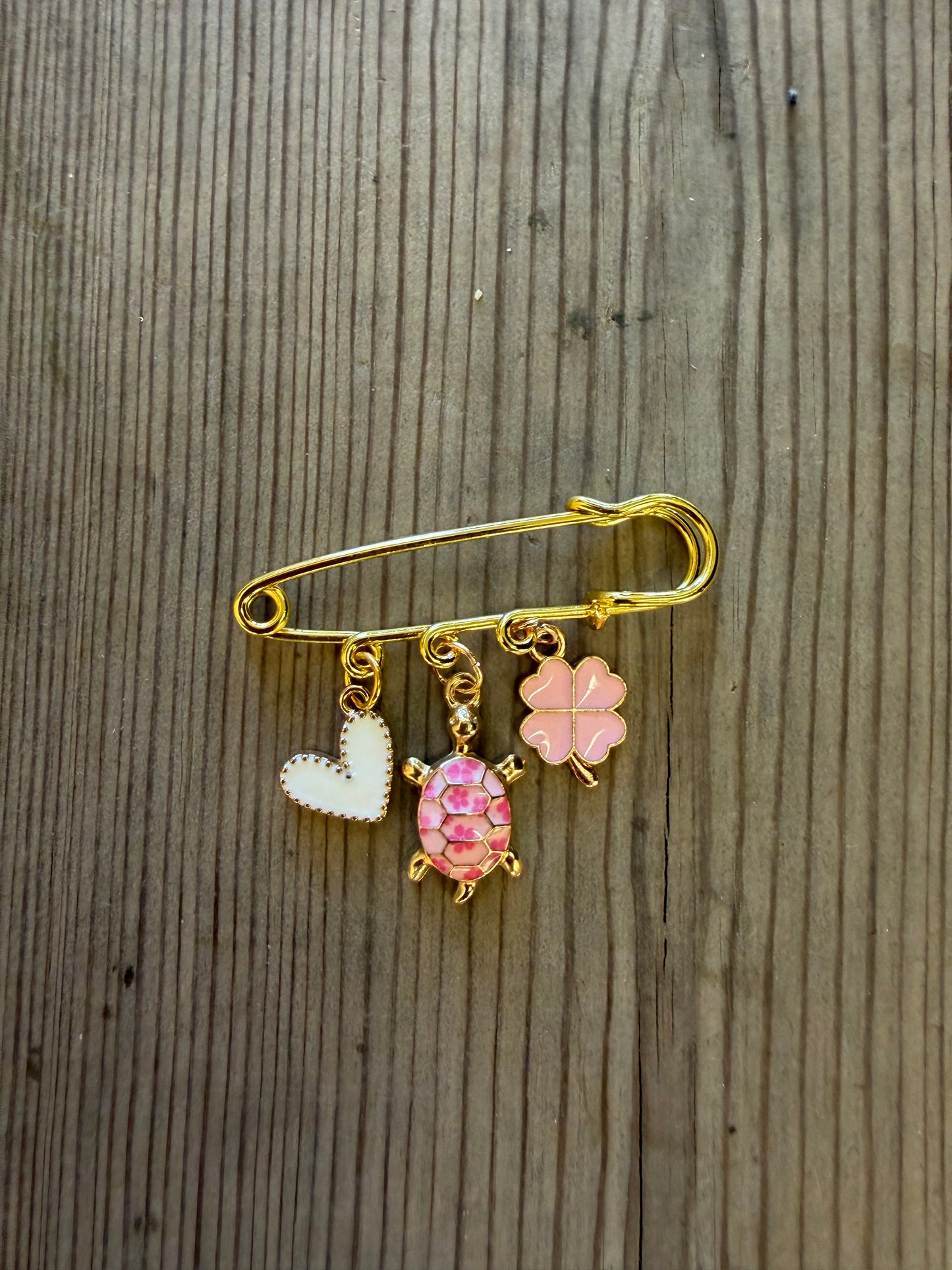 Petite broche tortue