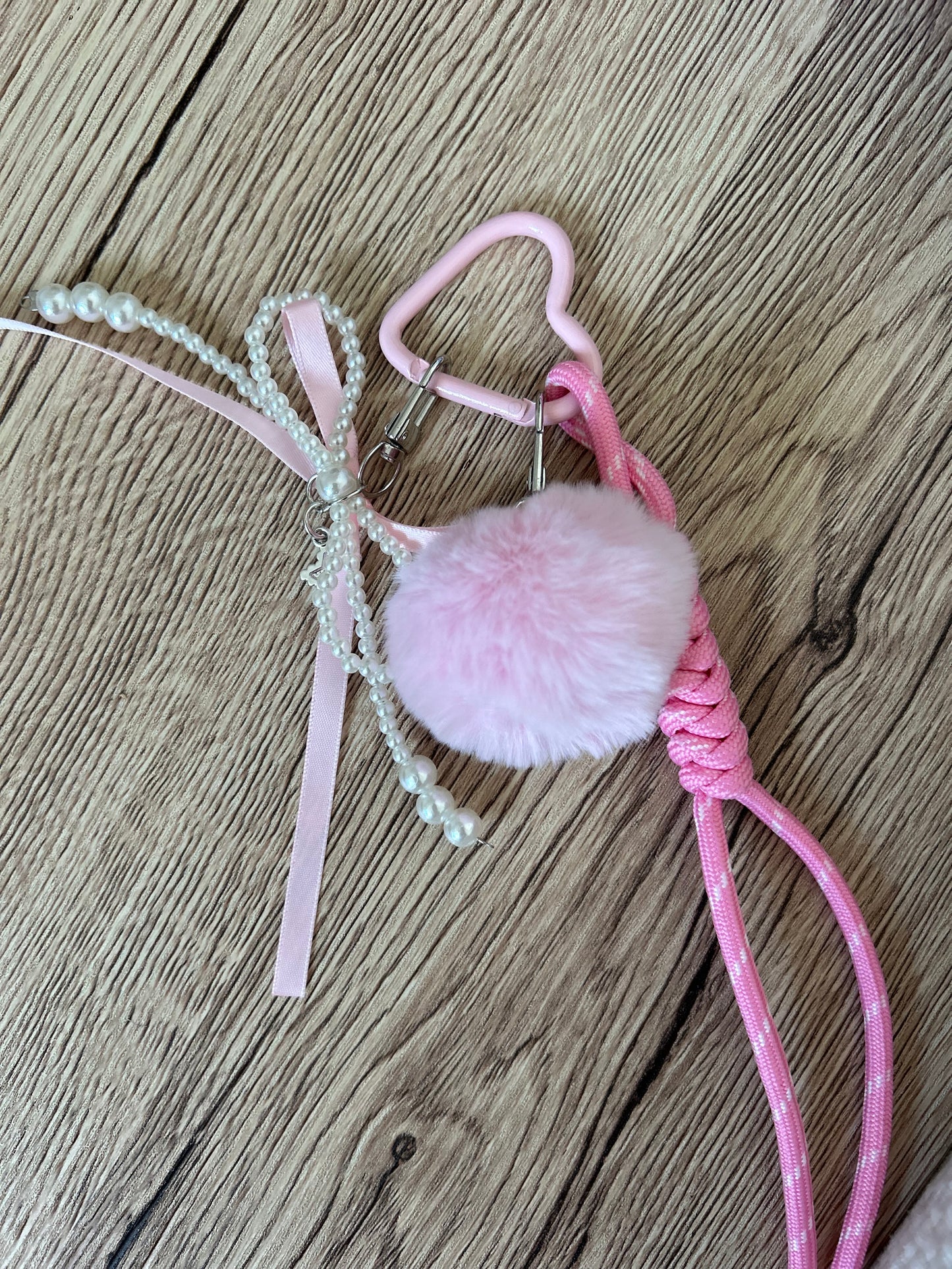 Grigri pompon rose