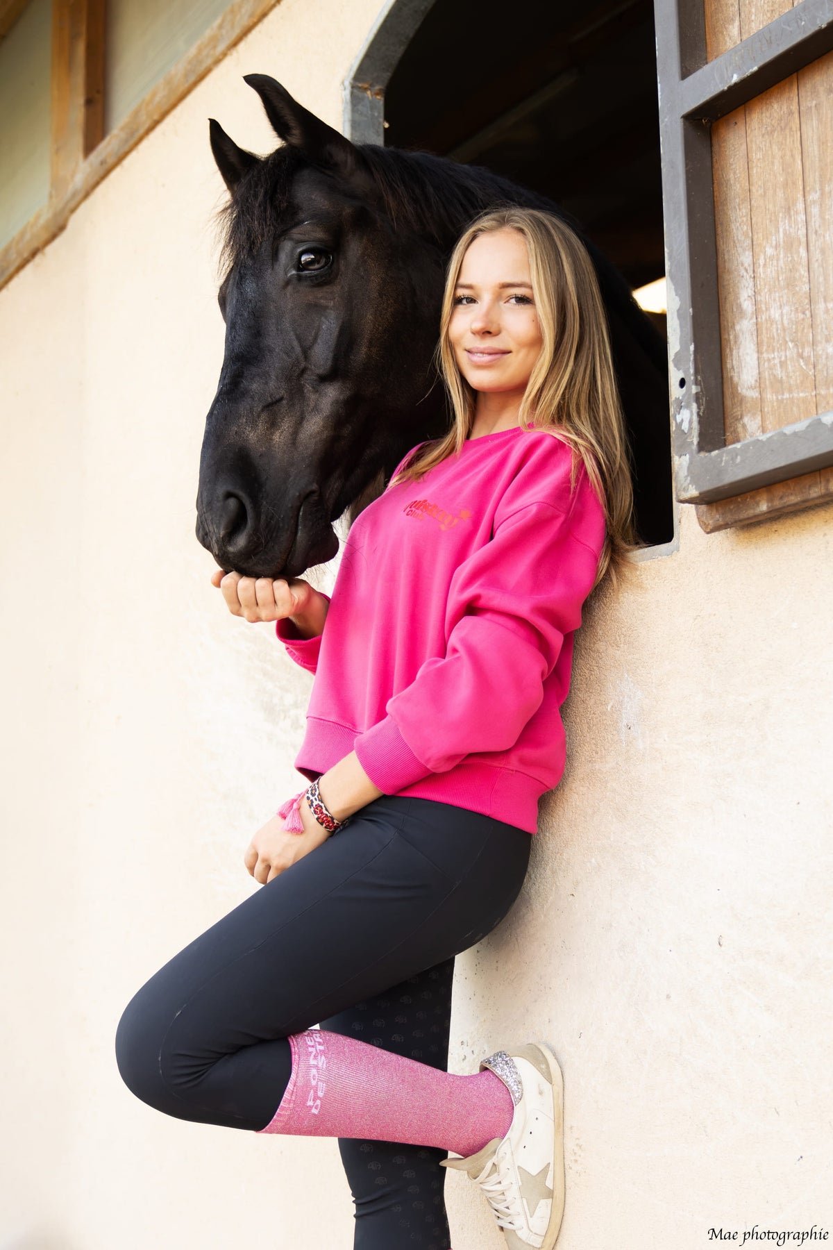 Sweat oversize LOLA – Poney Paillettes Love – Rose & rouge