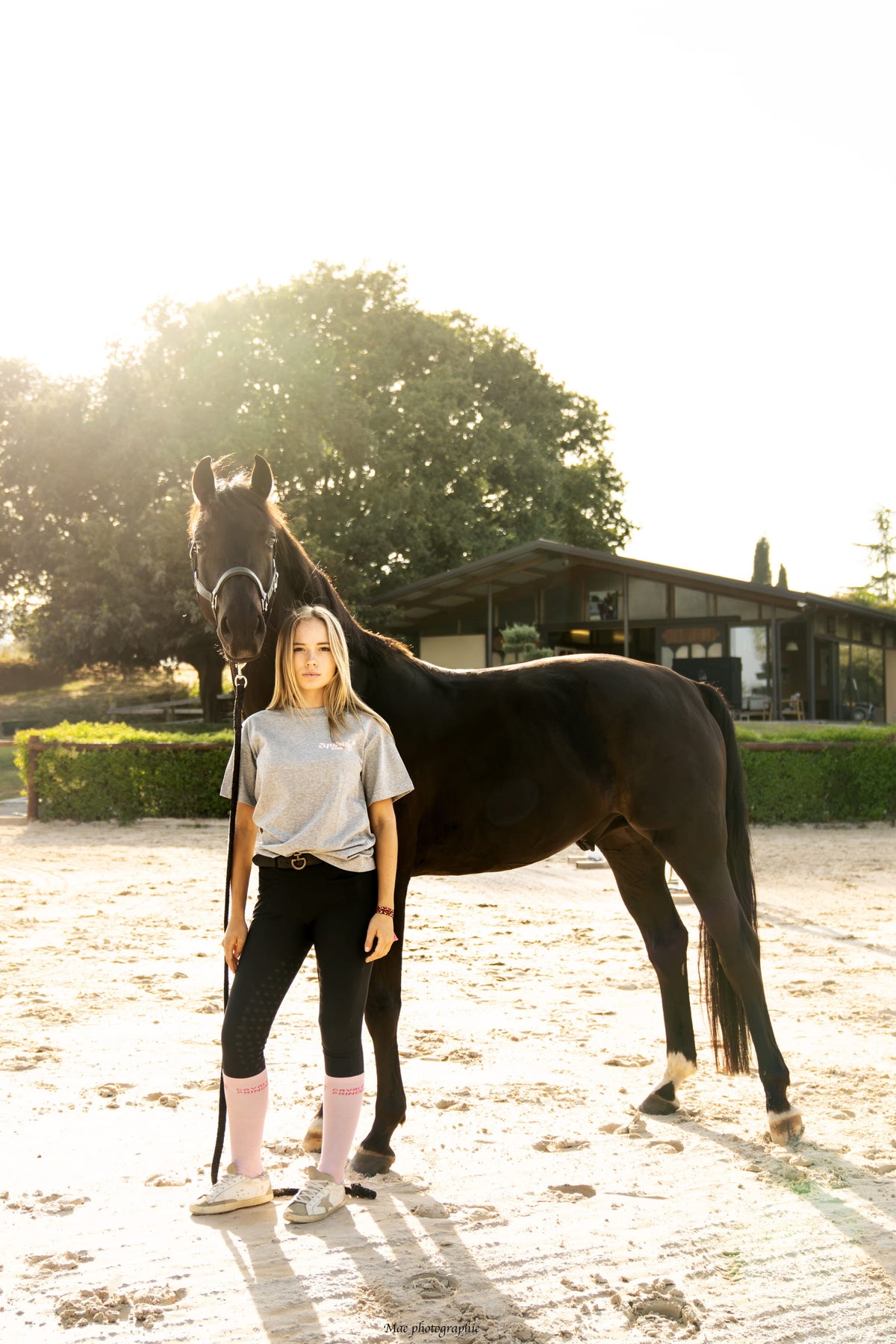 T-shirt oversize ROMY – Equislay Club – Gris, étoiles & léopard rose