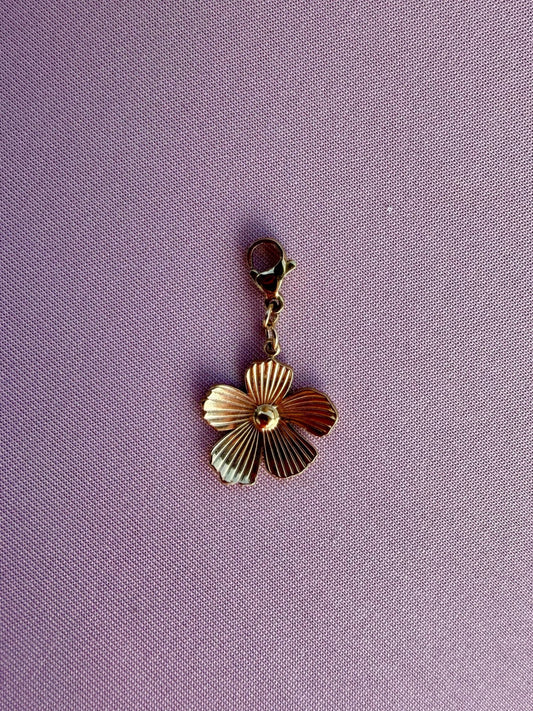 Charm fleur dorée - Equislay