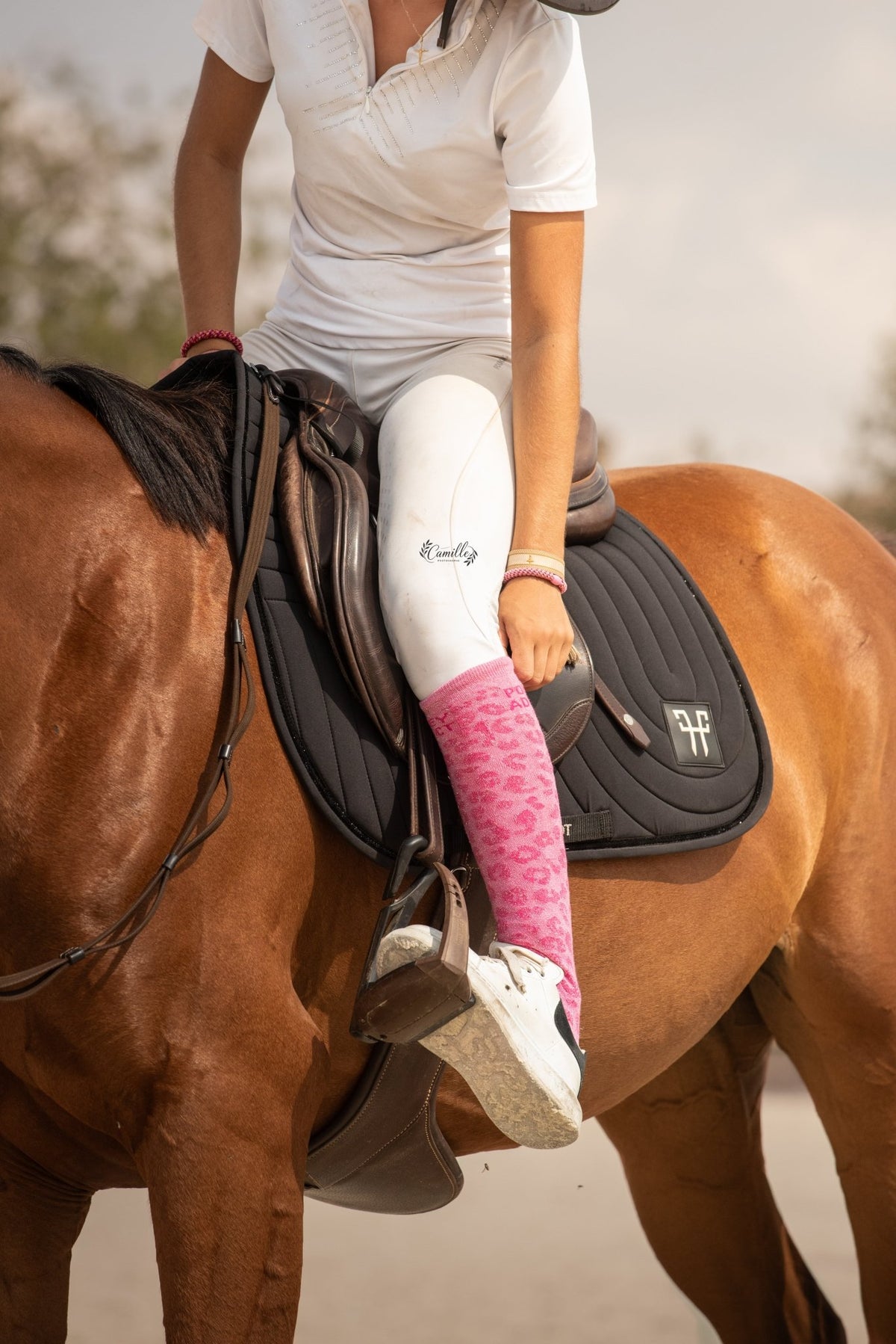 Chaussettes Poney Addict – Léopard Rose (écriture rose) - Equislay