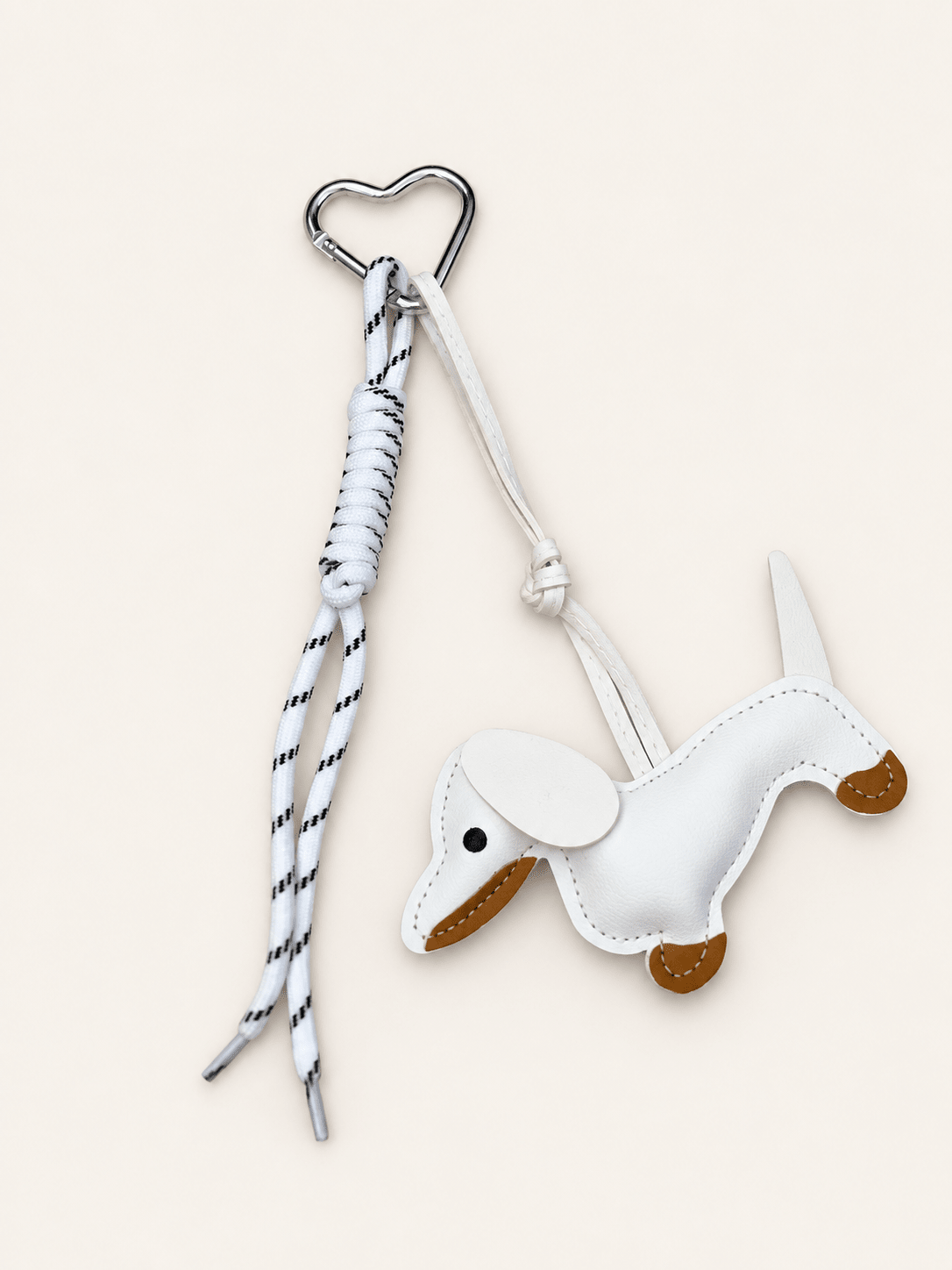Porte-clés Teckel Blanc – Breloque Mousqueton Coeur Cavalière - Equislay